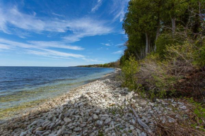 Stony Shore Cabin by Simple Life Rentals